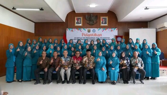 Resmi Dilantik, 23 Ketua PKK Kecamatan Dipercaya Wujudkan Keluarga Sejahtera di Sukabumi