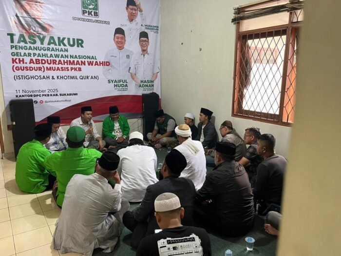 DPC PKB Kabupaten Sukabumi menggelar tasyakuran sebagai bentuk syukur atas dianugerahkannya gelar pahlawan nasional kepada KH Abdurrahman Wahid (Gus Dur) dan Syaikhona Muhammad Kholil Bangkalan.