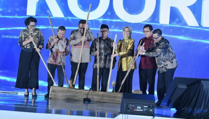 Kota Sukabumi Dapat Bantuan 77 Panel Interaktif dan Revitalisasi 30 Sekolah