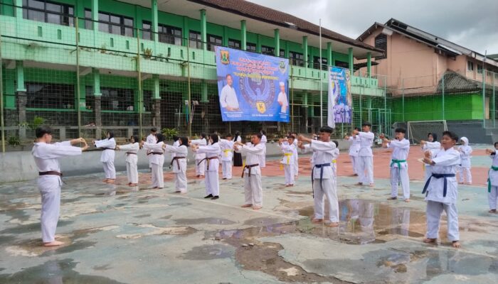 68 Karateka Wadokai Karate-Do Cabang Kabupaten Sukabumi Ikuti Ujian Kenaikan Tingkat