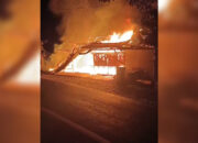 Kebakaran Hanguskan Warung dan Bengkel di Cisolok Sukabumi