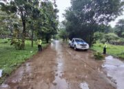 Jalanan Gelap Minim Penerangan, Pemotor Tewas Tabrak Truk Sampah di Lembursitu Sukabumi