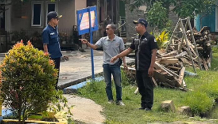 Dishub Kota Sukabumi Pasang Dua Titik Lampu Jalan di Kawasan Pokdakan Mina Sauyunan