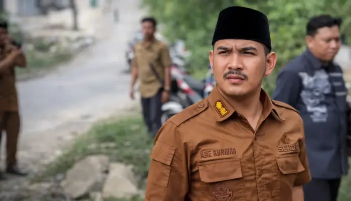 Profil Ade Kuswara Kunang, Bupati Bekasi yang Terjaring OTT KPK