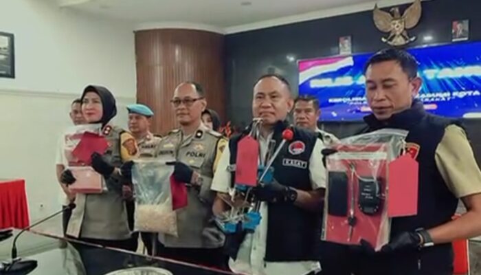 Jelang Tahun Baru Sat Narkoba Polres Sukabumi Kota Berhasil Bongkar Tempat Produksi Pil Ekstasi