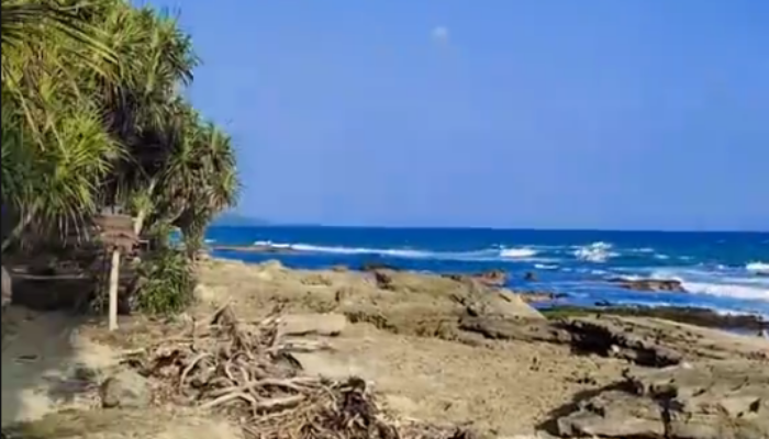 Pantai Taman Pandan Sukabumi, Destinasi Unggulan Ciracap yang Terus Diminati Wisatawan