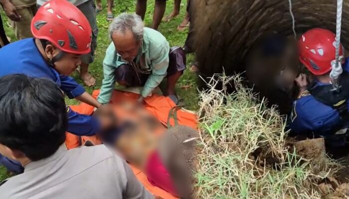 Kapolsek Ungkap Kronologi Lansia di Bojongsari Kampangkulon Terperosok ke Septic Tank
