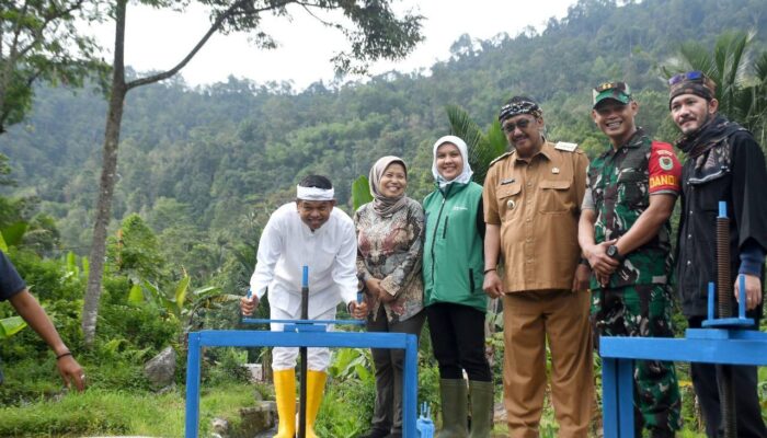 KDM Resmikan PLTMH Ciganas Sukabumi, Ajak Warga Gunakan Listrik untuk Kegiatan Produktif