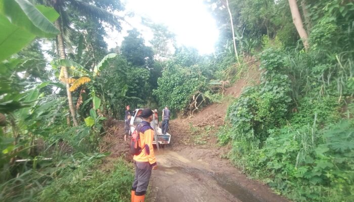 Banjir dan Longsor Landa Tiga Desa di Simpenan Sukabumi, Empat Rumah Terendam
