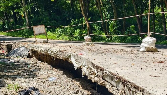 Tanah Amblas Jadi Biang Kerok, Jalan Sudirman Palabuhanratu Sukabumi Rusak Melulu