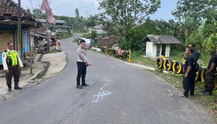 Kecelakaan di Kabandungan Sukabumi, Pengendara Motor Tewas Usai Tabrakan dengan Pick Up