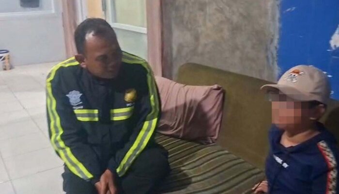 Singgah Isi BBM, Anak 11 Tahun Asal Jakarta Tertinggal di SPBU Sukabumi