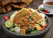 Resep Gado-gado Padang ala Sukabumi, Kuliner Nusantara dengan Bumbu Kacang Gurih