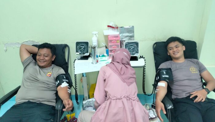 Respon Cepat Polsek Jampangkulon, Anggota Donor Darah Selamatkan Pasien Kritis di RSUD Jampangkulon