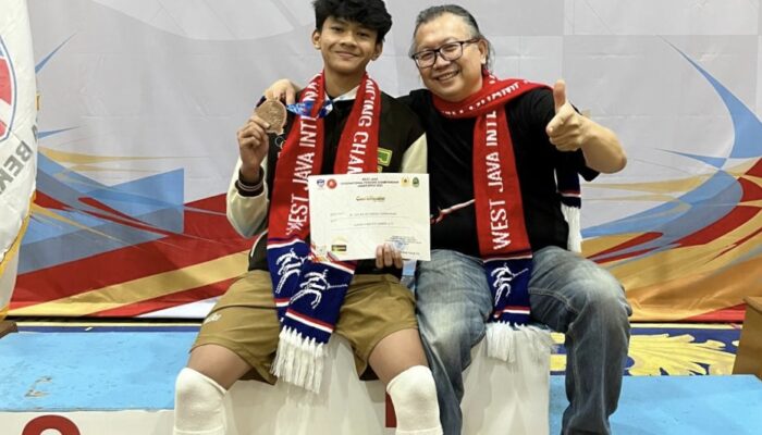 Dari Sukabumi untuk Dunia, Cavan Darmawan Bersinar di Arena Anggar