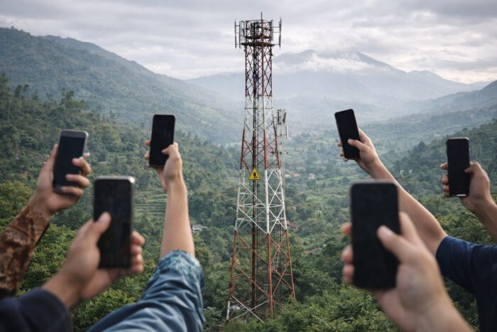 Ilustrasi tower BTS Triangle di Kabupaten Sukabumi yang tidak berfungsi.