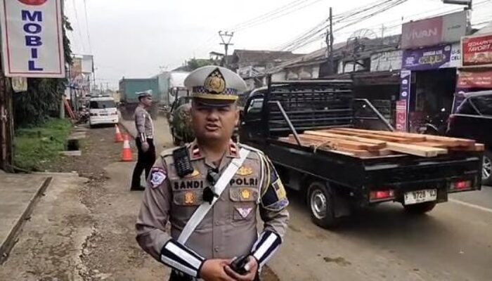 Arus Lalu Lintas Sukabumi–Bogor Ramai Lancar, Polisi Imbau Pengendara Tetap Waspada