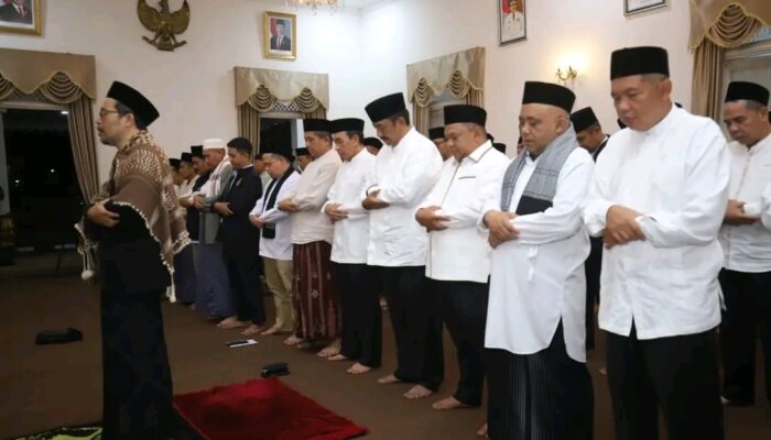 Ketua DPRD Kabupaten Sukabumi Ingatkan Pentingnya Nilai Ketuhanan dalam Bekerja