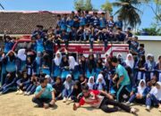 Damkar Jampangkulon Latih Siswa MTs Al-Huda Kesiapsiagaan Tanggap Kebakaran edukasi dan simulasi penanganan kebakaran di MTs Al-Huda, Kecamatan Jampangkulon, Kabupaten Sukabumi, Sabtu (31/1/2026).