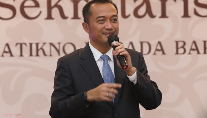Ketua BEM UGM Klaim Diteror Usai Kritik Pemerintah, Mensesneg: Kami tidak Tahu Siapa yang Melakukan!