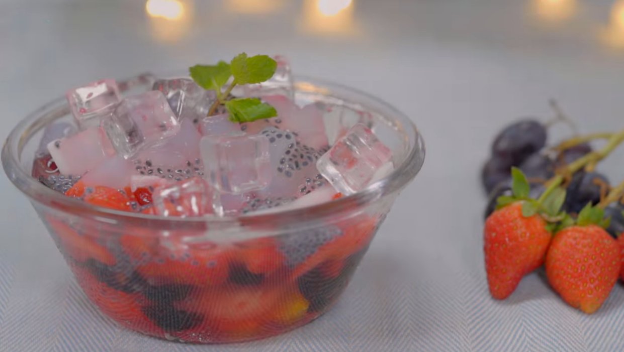 Es Buah Selasih Ala Sukabumi, Minuman Segar Pelepas Dahaga