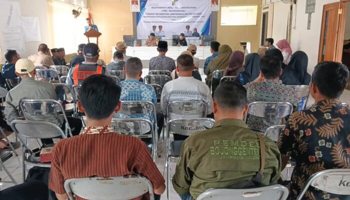 Pra Musrenbang Jampangkulon 2026: Warga Bicara Jalan Rusak, Petani Soal Nilai Tambah