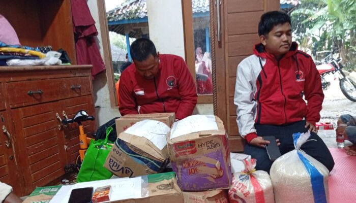 Rumah Tinggal Jadi Abu, PAC PDI-P Jampangkulon dan Surade Pastikan Korban Tidak Sendiri