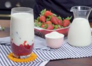 Stroberi Susu Korea Ala Sukabumi, Minuman Segar yang Lagi Viral