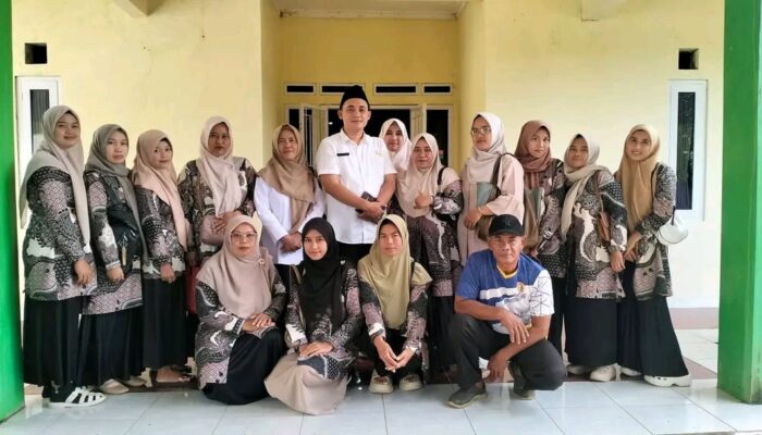 Kades Cimahpar Apresiasi Peran Kader Posyandu dan PKK dalam Pemberdayaan Desa