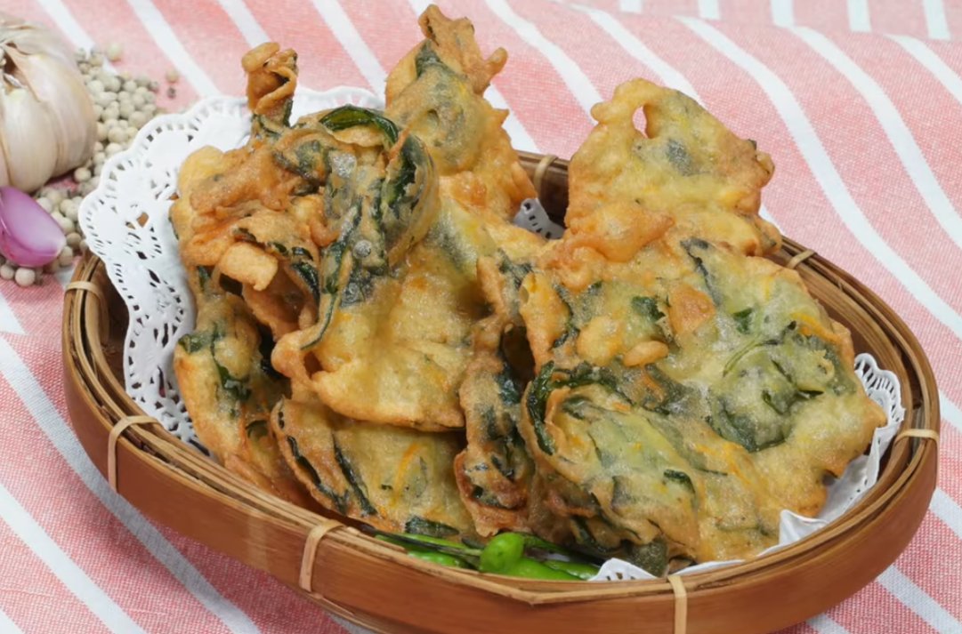 Resep Bakwan Kangkung Ala Sukabumi, Renyah dan Mudah Dibuat