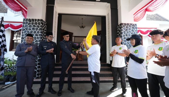 Taklukkan Jarak 112 KM di HUT Kota Sukabumi, Wali Kota Lepas Atlet Lari Ultra