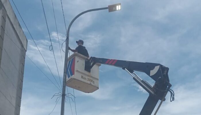 70 PJU Rusak di Sukabumi Dilaporkan Warga, Dishub Lakukan Perbaikan Bertahap