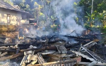 Kebakaran Hanguskan Rumah Warga di Citanglar Surade, Kerugian Capai Rp100 Juta