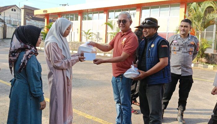 JTM dan Pemuda Pancasila Jampangkulon Berbagi Kepedulian di RSUD, Santuni Anak Yatim dan Bagikan Takjil