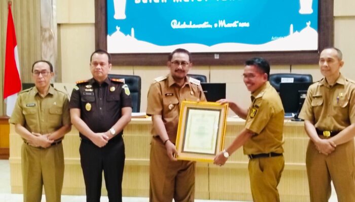 Camat Surade Apresiasi Prestasi Desa Citanglar pada Anugerah Gapura Sri Baduga 2025