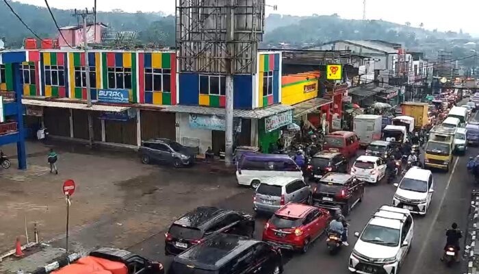 Arus Balik Masih Padat, 23 Ribu Kendaraan Belum Kembali Lintasi Jalur Utara Sukabumi 