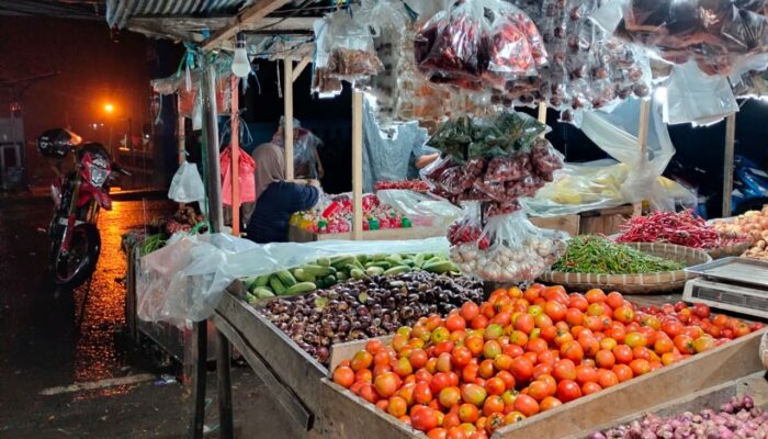 Pertengahan Ramadan, Harga Bahan Pokok di Pasar Palabuhanratu Terpantau Stabil