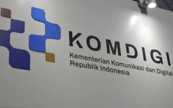 Komdigi Larang Anak di Bawah 16 Tahun Punya Akun Medsos dan Roblox