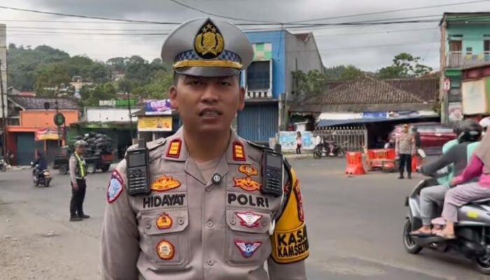 Jelang Puncak Mudik, Lalin di Simpang Ratu Sukabumi Ramai Lancar