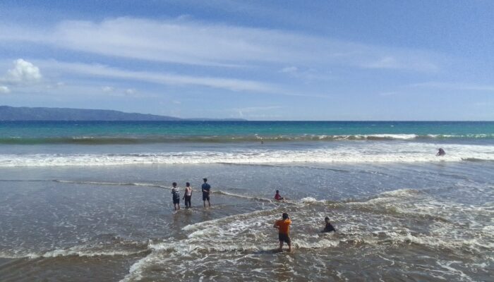 Dua Wisatawan Terseret Ombak di Pantai Karang Naya Sukabumi, Satu Masih Dicari