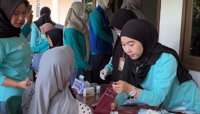Cek Kesehatan Massal di TPA Situmekar, Dinkes Pastikan Warga Mayoritas Sehat