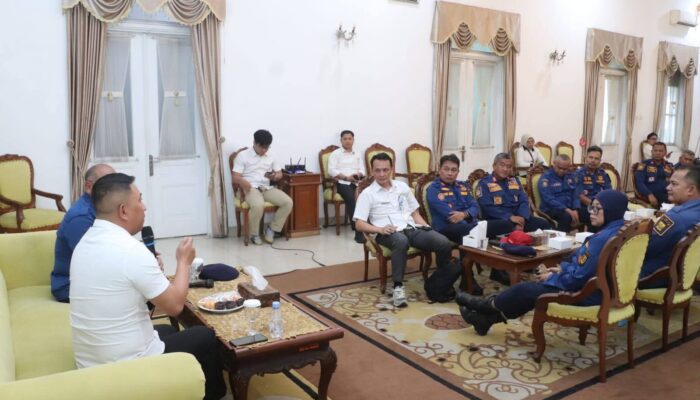 Damkar Sukabumi Berjuang di Tengah Keterbatasan, Wabup Soroti Risiko Nyata di Lapangan