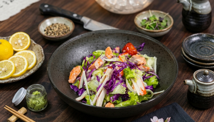 Kreasi Salad Dua Saus ala Gloria Hamel, Sensasi Segar dengan Cita Rasa Berbeda