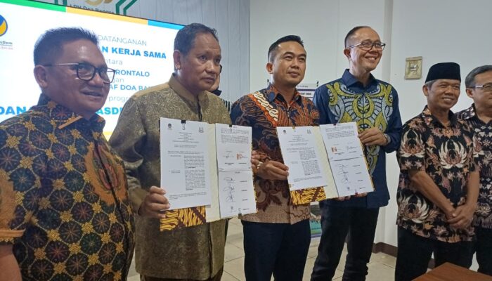 Mengalirkan Kebaikan Tanpa Henti: Sinergi LWDB dan NasDem Gorontalo Bangun Dana Abadi Umat