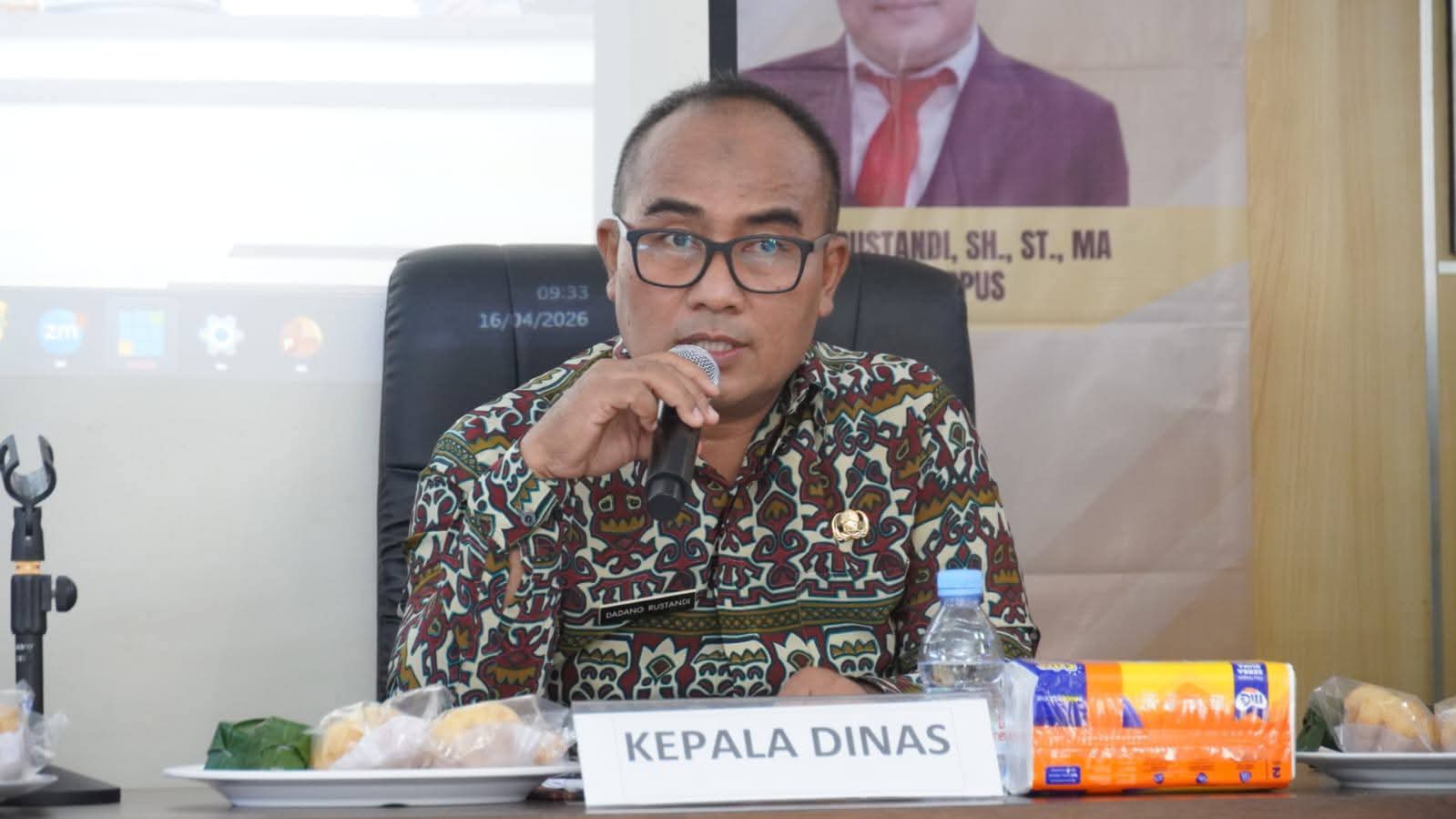 Kepala Diarpus Kabupaten Sukabumi, Dadang Rustandi