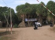Portal akses masuk wisata Taman Pandan di Kecamatan Ciracap, Kabupaten Sukabumi.