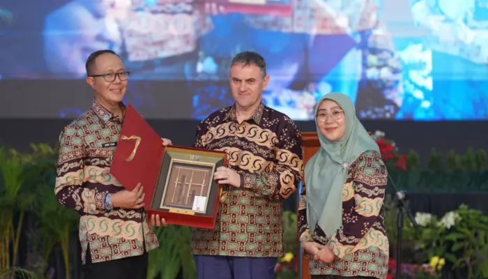 Ayep Zaki Jadi Wali Kota Sukabumi Pertama yang Diangkat sebagai Anggota Diplomatic Club Lintas Negara