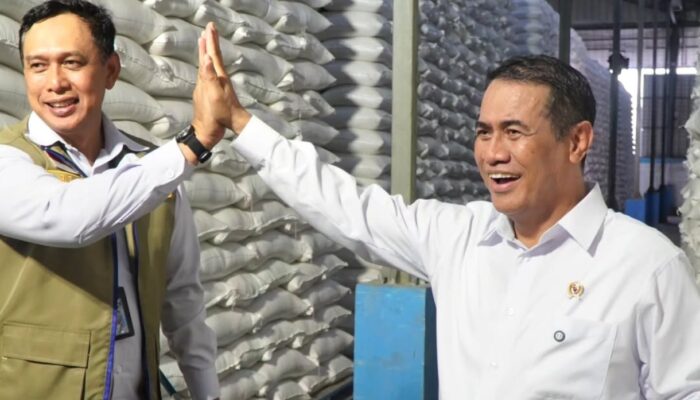 Stok Beras Nasional Tembus 5 Juta Ton, Bulog Cianjur Jadi Motor Serapan Gabah Petani