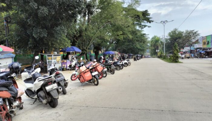 Betonisasi Jalan Ahmad Yani Palabuhanratu Belum Rampung, Parkir Sementara tak Terhindarkan