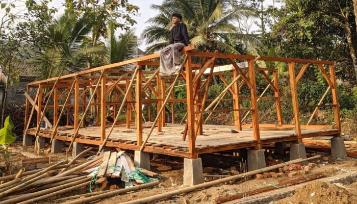 Bertahan di Tengah Keterbatasan, Pesantren Ariyadul Falah Sukabumi Harap Bantuan Segera